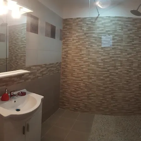 Fundeni Sofia Apartman Bukarest